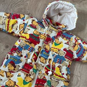 Vintage snowsuit bear print size 6-9 months